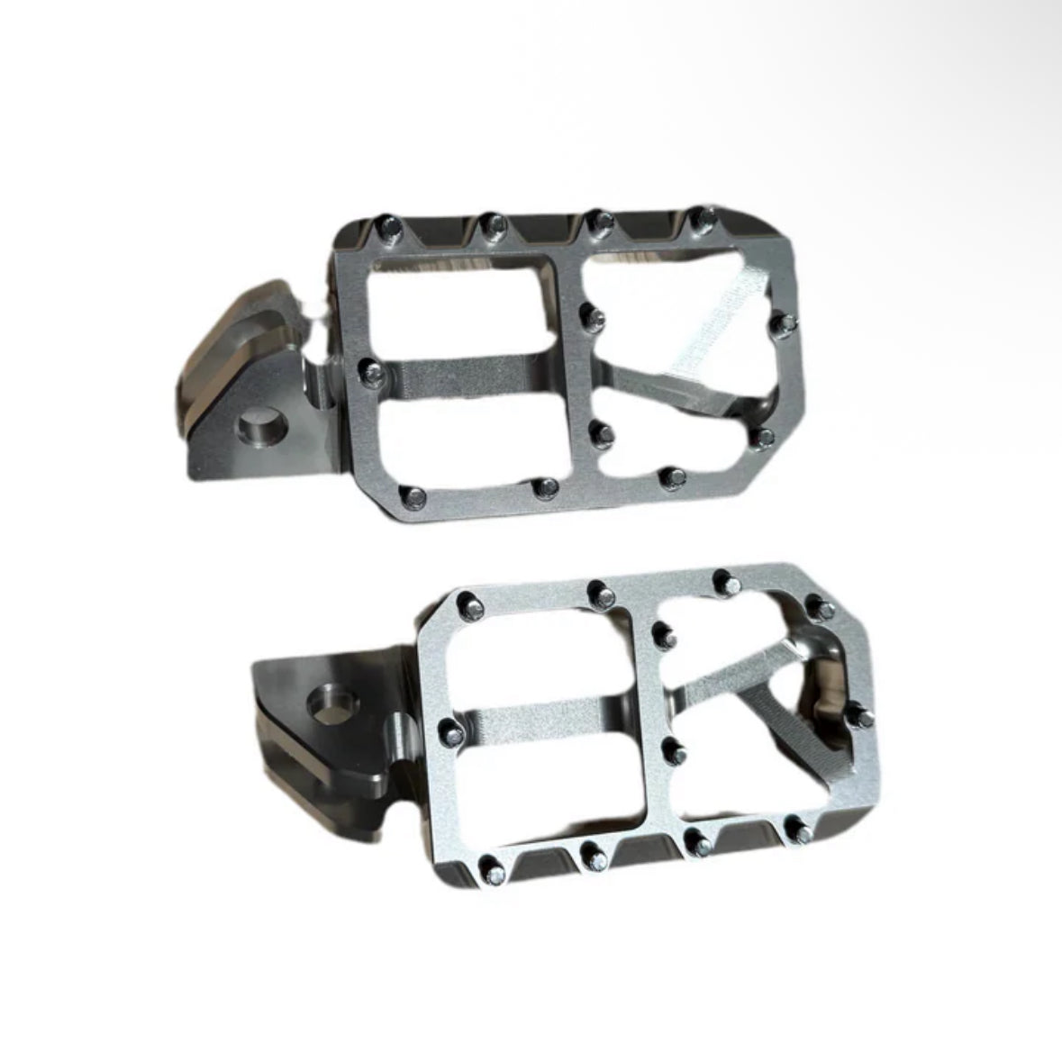 Amped Wide
LBX Footpegs - SILVER
